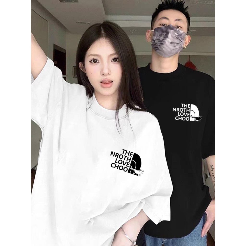 YOU-T💞เสื้อยืดโอเวอร์ไซส์ เสื้อคู่ ยูนิเซ็กส์ คอกลม สวมใส่สบาย สตรีทสไตล์ ผ้าฝ้าย100% เสื้อยืดแขนสั้น ลาย "THE NROTH"