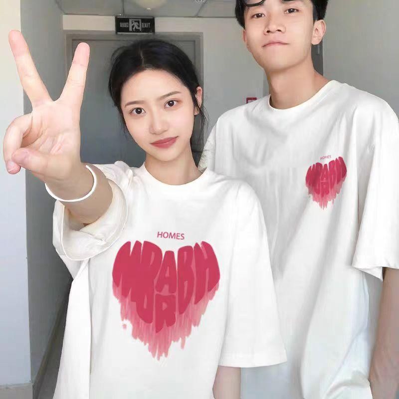 YOU-T 💕 เสื้อยืดแขนสั้น ไม่หดตัว  เสื้อคู่ เสื้อยืดคอกลม สวมใส่สบาย ยูนิเซ็กส์ OVERSIZE ลาย "ความรัก"
