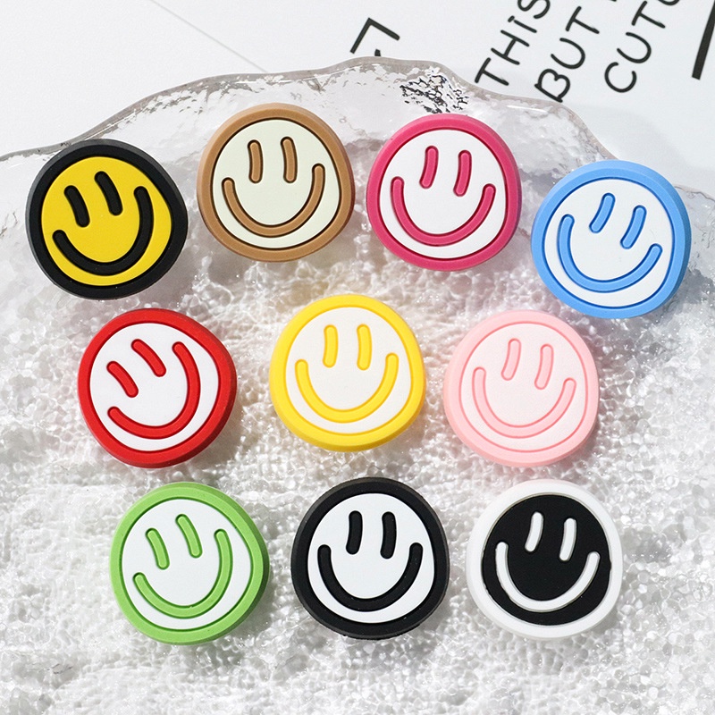 แผ่นยางนุ่ม PVC รูปหน้ายิ้มน่ารัก สําหรับทําเครื่องประดับ กิ๊บติดผม ปิ่นปักผม ปิ่นปักผม รองเท้าแตะ diy
