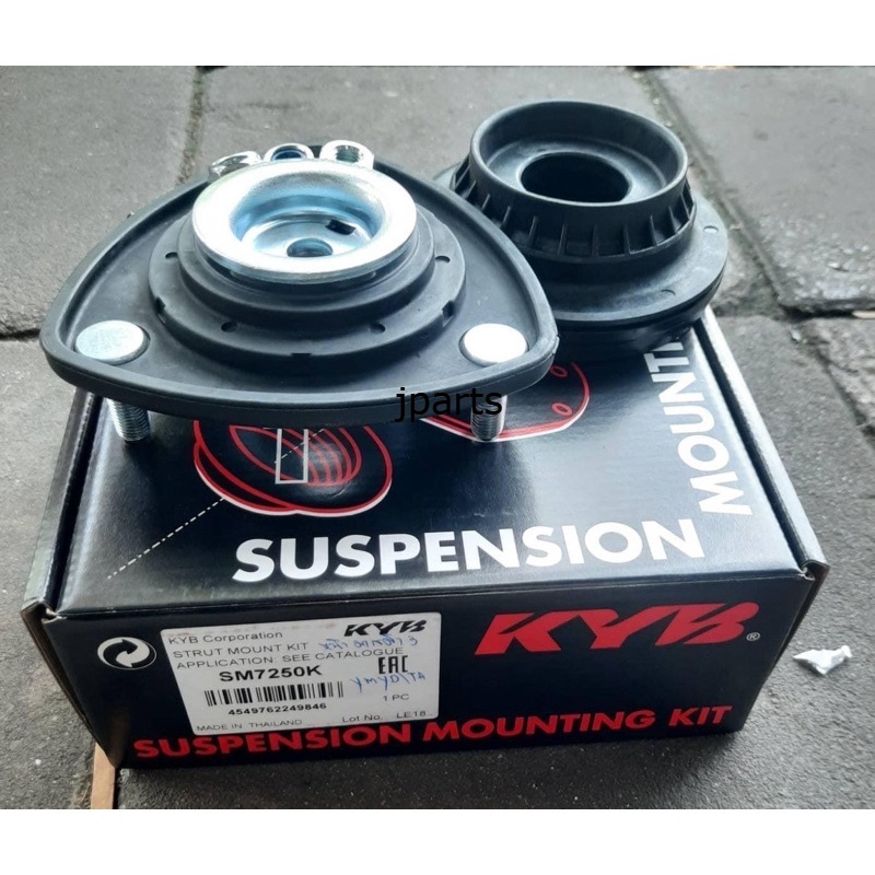 ยางเบ้าโช๊คอัพหน้า mazda2 skyactive cx3 cx5 mazda3 skyactive ปี2014-2018 พร้อมลูกปืนเบ้าโช๊คอัพหน้ายี่ห้อkyb ราคาข้างละ
