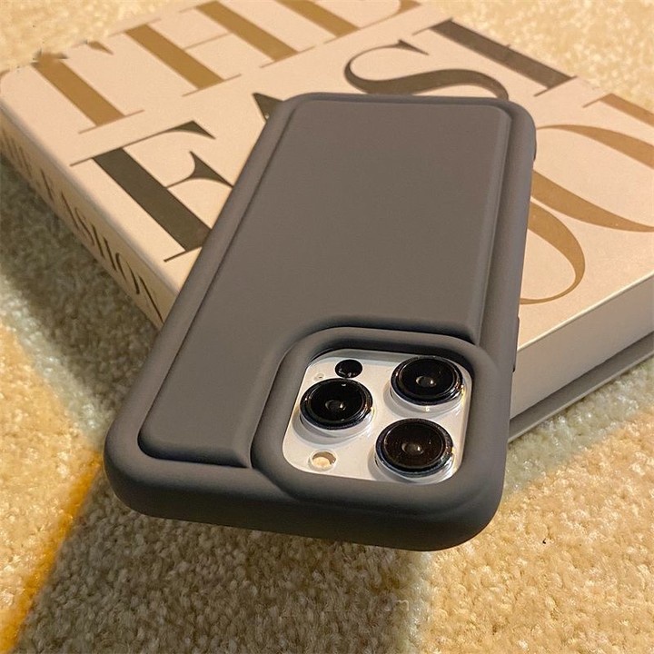 เคสโทรศัพท์มือถือ ซิลิโคนนิ่ม ผิวด้าน หนา กันกระแทก For IPhone 11 15 14 13 12 Pro MAX 7 Plus XR 6S 7 8 Plus X XS MAX SE