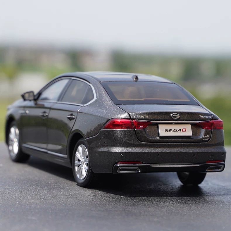 1: 24 Guangqi Chuanqi GA8 Trumpchi 2020 โมเดลรถโลหะผสมจําลอง