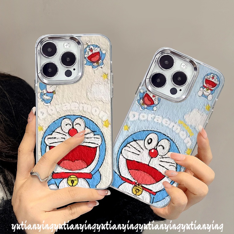 เคสโทรศัพท์มือถือคู่รัก แบบชุบโลหะ ลายการ์ตูนโดราเอมอนน่ารัก สําหรับ IPhone 11 15 14 13 12 Pro Max 15 Pro Max 7Plus 15 7 6 6S 8 Plus XR XS X Max SE 2020