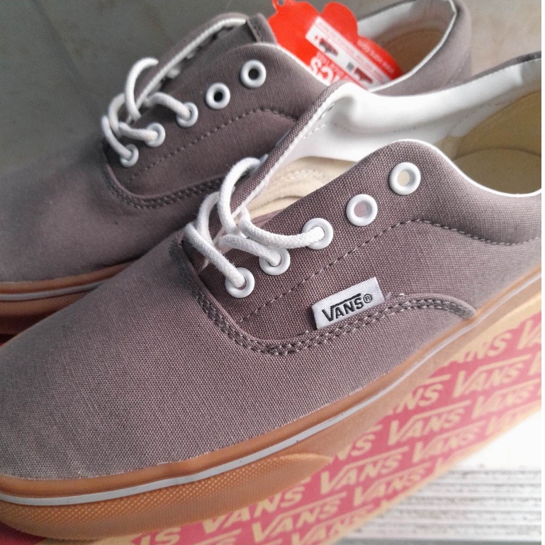 Pewter Grey Vans Rubber Shoes ผ้าใบ Skate Shoe รองเท้า free shipping
