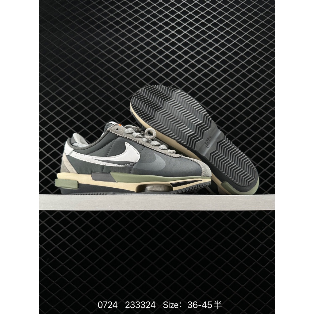 Sacai x Nike Air Zoom Cortez SP 24 "OG Royal Fuchsia" 4.0 Running Shoes แฟชั่น
