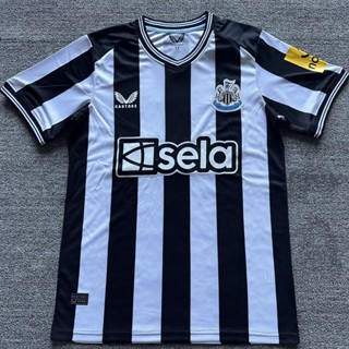 เสื้อกีฬาแขนสั้น ลายทีมชาติฟุตบอล Newcastle 2324 ชุดเหย้า สีขาว ดํา สําหรับผู้ชาย ไซซ์ S-XXL