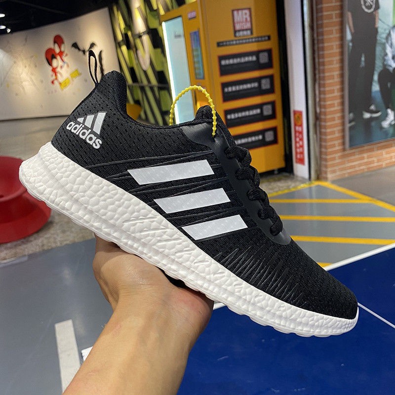ไม่มีกล่อง!!!Adidas รองเท้ากีฬา รองเท้าวิ่ง สําหรับผู้ชาย และผู้หญิง