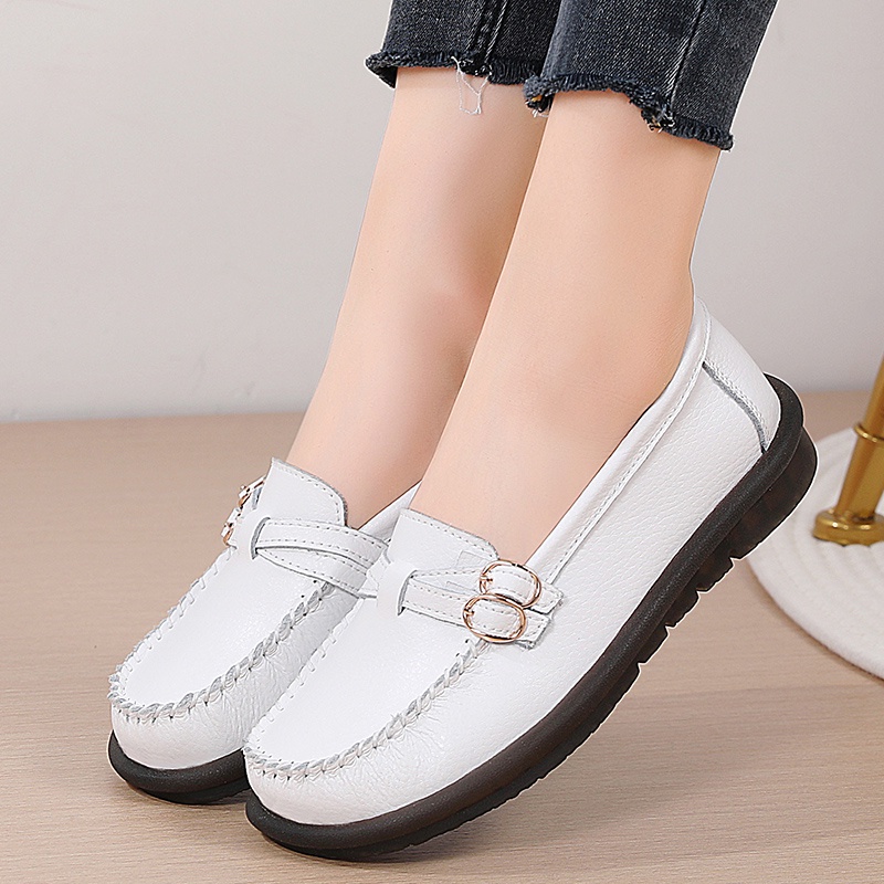 【5 สี ขนาดใหญ่ 35-44】รองเท้าโลฟเฟอร์ลําลอง หนังโคเรียม พื้นนิ่ม กันลื่น แฟชั่นสไตล์เกาหลี สําหรับสตรี OD05