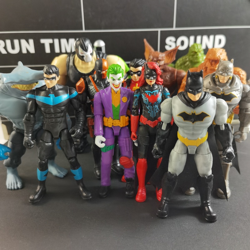 ฟิกเกอร์ อะนิเมะ Avengers action figure Joker Batman ฟิกเกอร์ข้อต่อ ฟิกเกอร์ Shark King Robin