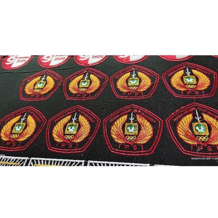 ปัก bet ipsi 8x8cm / bet / psht / pencak slit / karate / attributretlet / เสื้อผ้าเพนแคก / กางเกงเพน