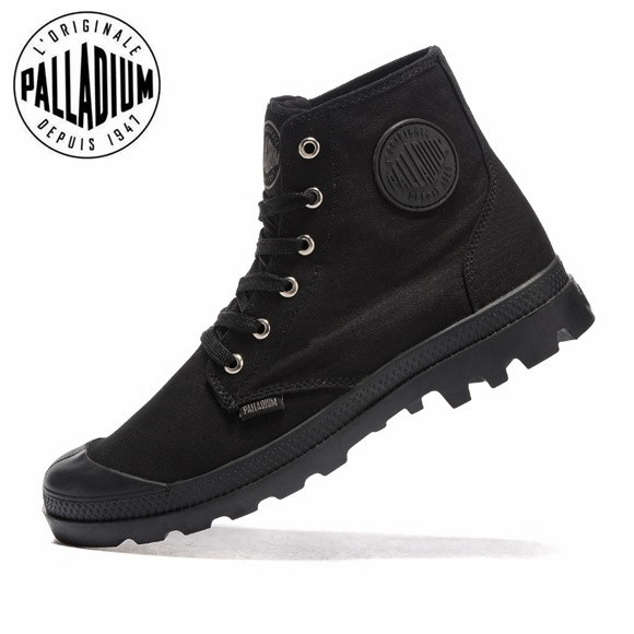 Palladium สไตล์ใหม่ผู้ชายผู้หญิง Martin Boots Casual อินเทรนด์รองเท้าผ้าใบคลาสสิกคุณภาพสูง (9 สี) (ขนาด 35-45)
