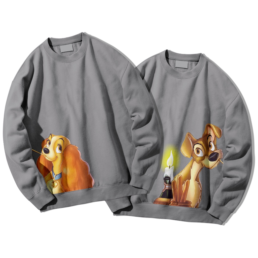 Crewneck Sweatshirt Couple Lady and the tramp Sweatshirt เสื้อสเวตเตอร์ธรรมดา unisex สําหรับผู้ชายและผู้หญิง ไซส์ M-XL