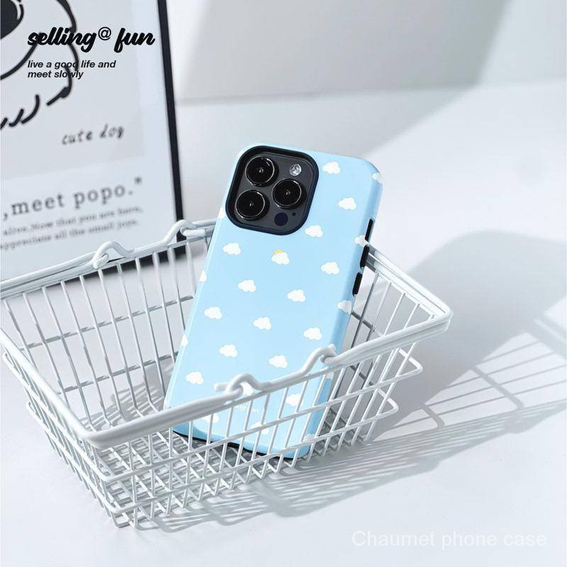 ใหม่ เคสโทรศัพท์มือถือแบบแข็ง กันกระแทก ลายก้อนเมฆ สีฟ้า ขาว สําหรับ iPhone 15Promax 14pro 13 11 12 15 14 XOX2