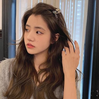COD-ในไทย💖กิ๊บหนีบผม หน้าม้าคลิปด้านข้าง น่ารักหวาน แฟชั่น ย้อนยุค สไตล์เกาหลีเรียบง่าย นักเรียนสำหรับผู้หญิง -Krismile.