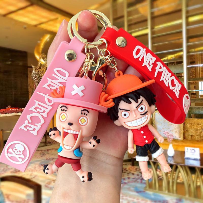 ของที่ระลึก // พวงกุญแจ / พวงกุญแจ การ์ตูนวันพีช ลูฟี่ โจบา แอคชั่น กระเป๋า จี้ พวงกุญแจรถ พวงกุญแจรถ
