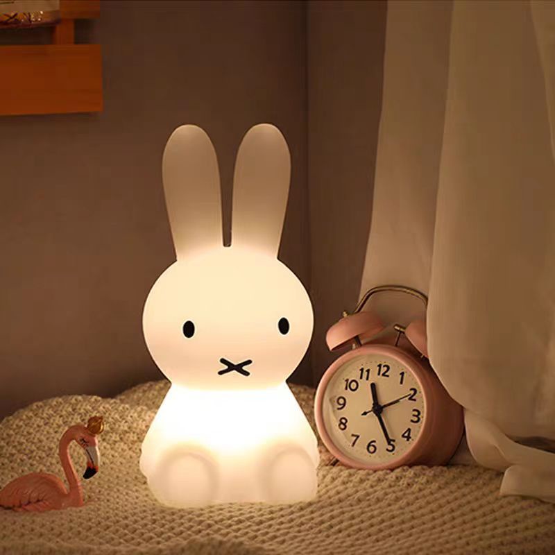 Super ขนาดใหญ่ Miffy กระต่ายนุ่ม Luminous Frosted Texture Shock-Resistant Anti-Collision LED การ์ตูนสไตล์ Night ตุ๊กตาโคมไฟชั้น Birth