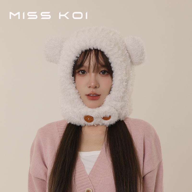 Misskoi [พร้อมส่ง] ใหม่ หมวกผ้ากํามะหยี่ขนนิ่ม แต่งหูหมีน่ารัก แบบสวมหัว ให้ความอบอุ่น เหมาะกับใส่ขี่จักรยาน แฟชั่นฤดูหนาว สําหรับผู้หญิง