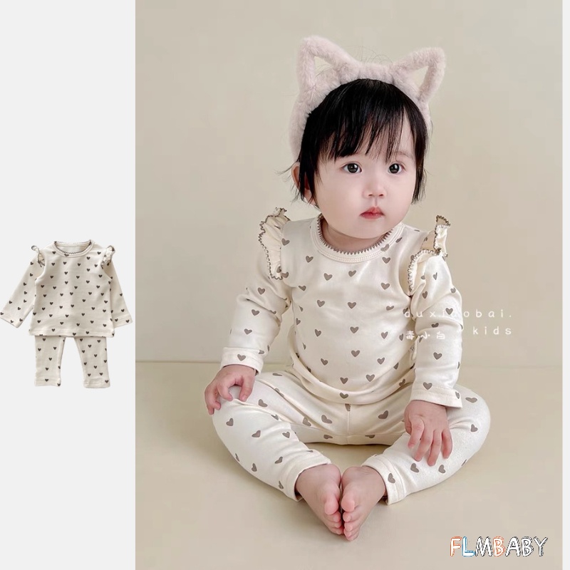 เสื้อแขนยาว ลายหัวใจน่ารัก พร้อมกางเกง สําหรับเด็กอายุ 1-3 ปี