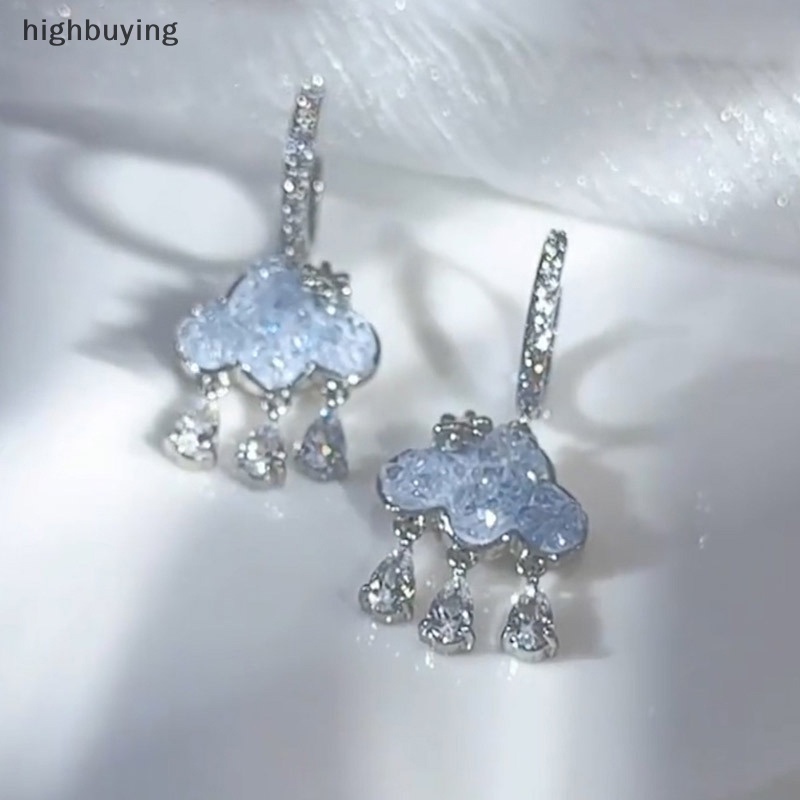 [highbuying] 1 คู่ น่ารัก เมฆ ต่างหูคริสตัล สีฟ้า เมฆฝน ต่างหูหยดน้ํา เพื่อความสวยงาม คาวาอี้ เพทาย ต่างหูหัวเข็มขัด ต่างหูปีใหม่ เครื่องประดับ ของขวัญ สินค้าใหม่
