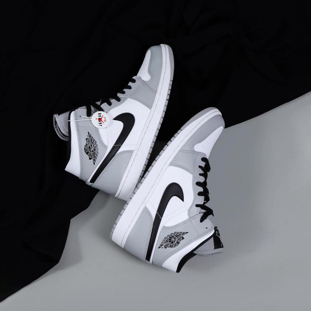 Sepatu Nike Air Jordan 1 Mid Smoke Grey "Unisex" BNIB 100%