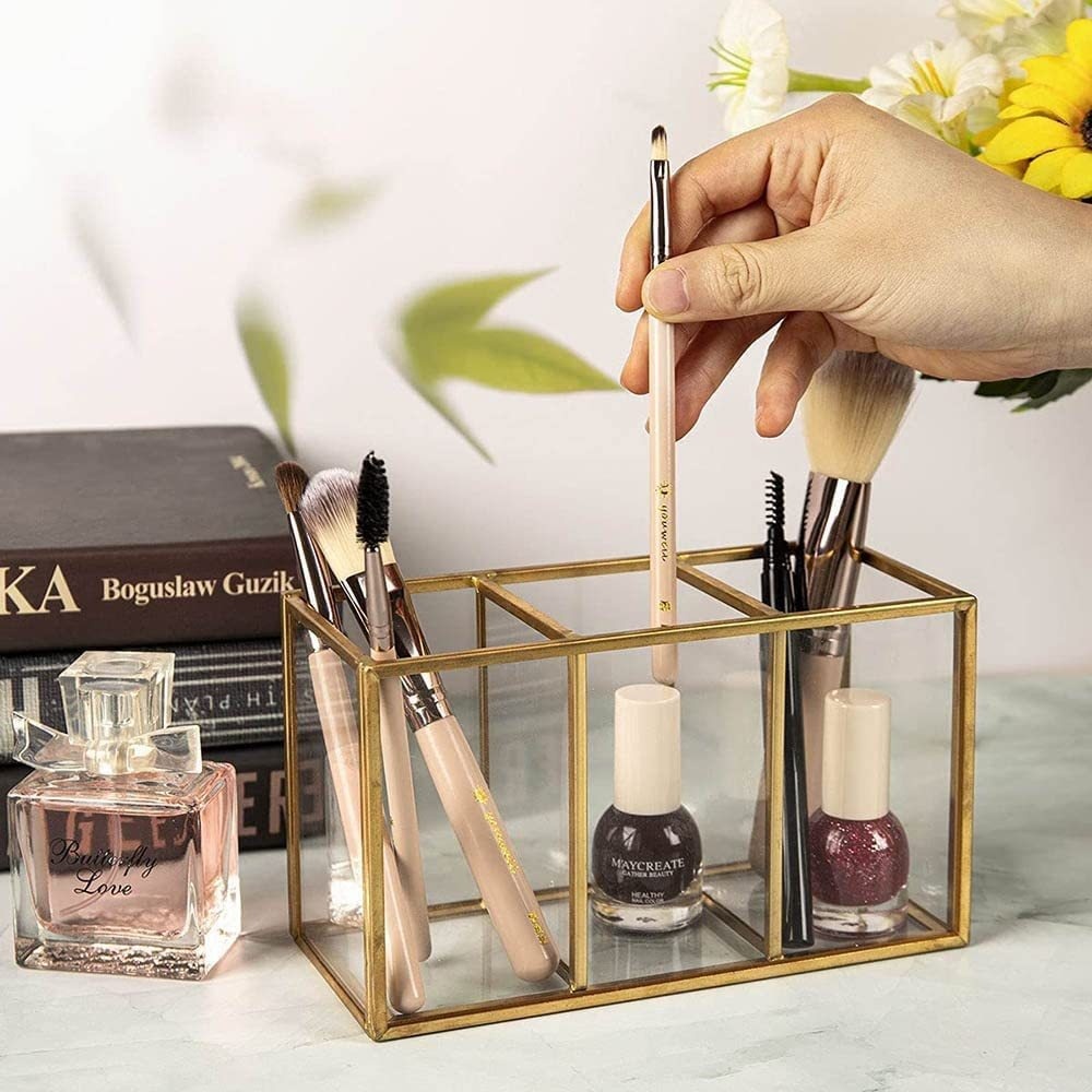กล่องจัดเก็บเครื่องสำอางสีทองกล่องเครื่องสำอางทรงแหวนดินสอผู้ถือลิปสติก แต่งขึ้นเพื่อการจัดเก็บแปรง