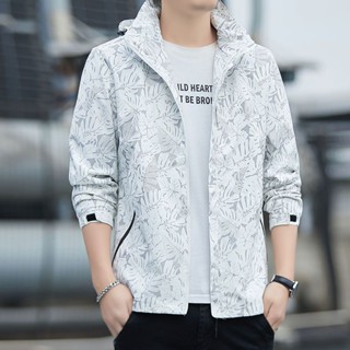 Spot outdoor sun clothes white jackets for boys autumn mens jackets assault clothes camouflage single-layer spring and autumn jackets sports maple leaf couples