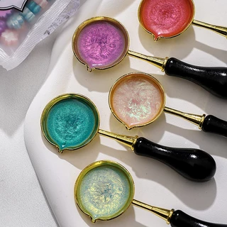 90 ชิ้น / ถุงขี้ผึ้งปิดผนึกแสตมป์สีไฟแสตมป์เม็ดขี้ผึ้งมุกซองจดหมายเชิญงานแต่งงานสมุดภาพ DIY