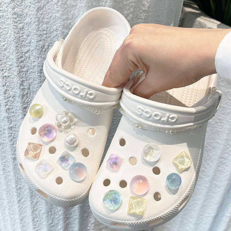 Phantom Crystal Pearl Chain Jibz Cro รองเท้า Charms Hole รองเท้าชุดอุปกรณ์เสริมรองเท้าดอกไม้ตกแต่งรองเท้าหัวเข็มขัด