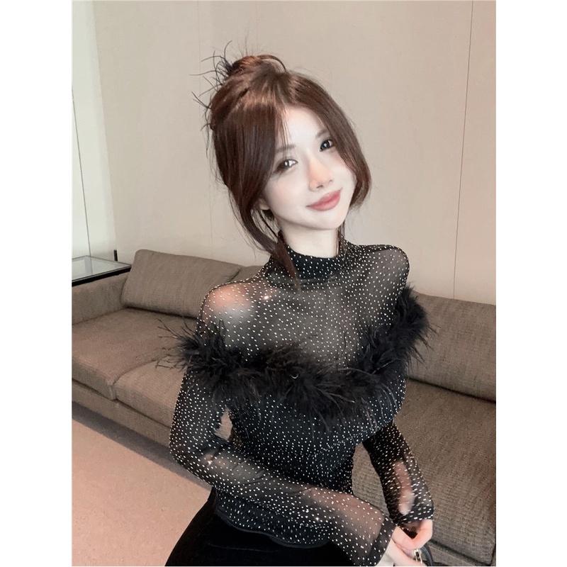 เสื้อยืด คอสูง ผ้าตาข่าย แบบเย็บติดกัน สีดํา แฟชั่นฤดูใบไม้ผลิ สไตล์ใหม่ เข้ารูป ตัวสั้น สําหรับผู้หญิง
