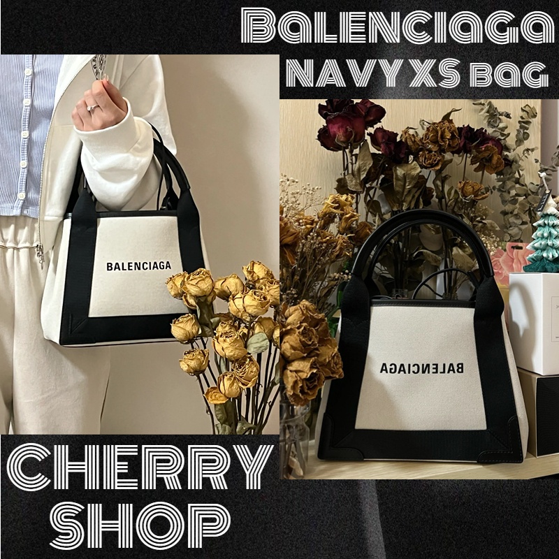 บาเลนเซียก้า Balenciaga NAVY Plus Small Tote กระเป๋าถือ ผ้าแคนวาสสีเบจอ่อนและ/ แบรนด์ใหม่และเป็นของแท้