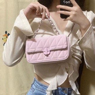 One-shoulder chain bag womens 2023 new 100-style strap bag small bag commuter texture diamond lattice leisure armpit bag