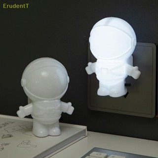 [ErudentT] โคมไฟ LED รูปนักบินอวกาศ ขนาดเล็ก ประหยัดพลังงาน สําหรับตกแต่ง [ใหม่]