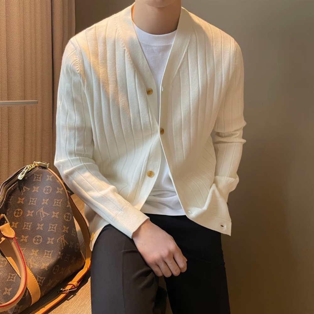 #เสื้อคาร์ดิแกนลายทาง
#เสื้อผ้าแบรนด์อื่น
#เสื้อคาร์ดิแกนคอวี
#เสื้อคาร์ดิแกนสีดำน้ำเงิน
#เสื้อคาร์ดิแกนทรงเข้ารูป