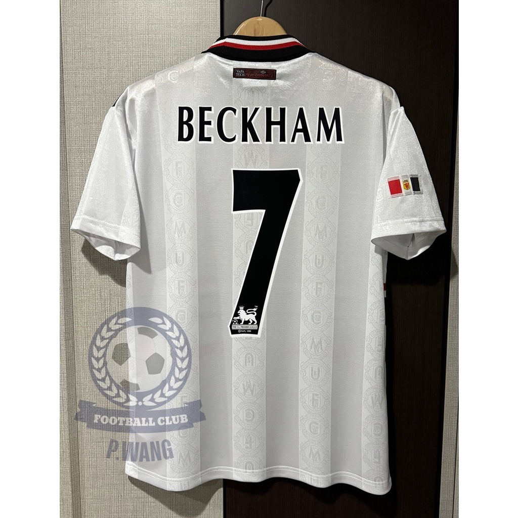 New!! เสื้อฟุตบอลย้อนยุค Retro แมนยู Away เยือน คอปก 1999 อัดชื่อนักเตะ BECKHAM#7 กล้ารับประกันคุณภาพสินค้า