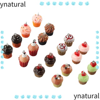 Ynatural จี้เรซิ่นเทียม รูปถ้วยเค้ก 30 ชิ้น และจี้เรซิ่น 10 สี สําหรับทําเครื่องประดับ สร้อยข้อมือ 30 ชิ้น