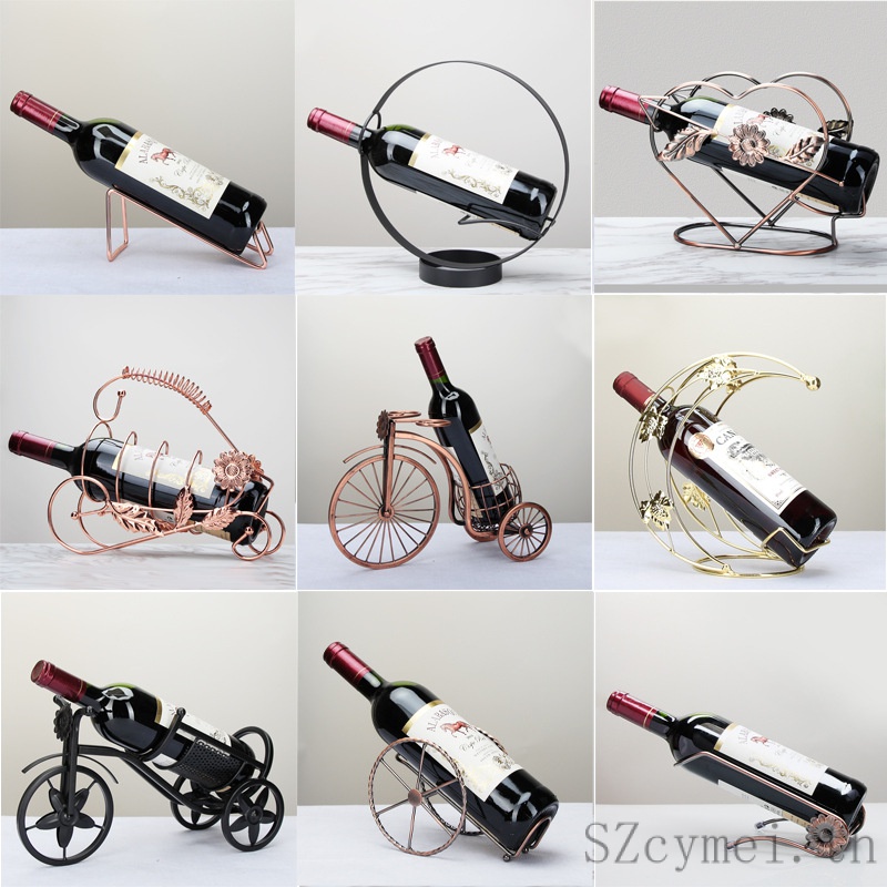 【พร้อมส่ง】ที่วางขวดไวน์/ ของขวัญกวนๆ/พรอพแต่งบ้าน ชั้นวางขวดไวน์ แบบเหล็กดัด สีบรอนซ์ สไตล์ยุโรป สําหรับตกแต่งบ้าน ห้องนั่งเล่น