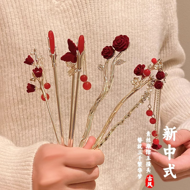 มวยผมดอกกุหลาบ สีแดง ฤดูใบไม้ร่วงและฤดูหนาว ความรู้สึกระดับสูง ใหม่ สไตล์จีนโบราณ เสื้อผ้า หมวกกันน็อก
