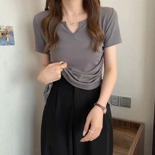 เสื้อยืดคอวีสั้นทรงสวย เสื้อยืดแขนสั้นงานเรียบๆ รูดข้างได้