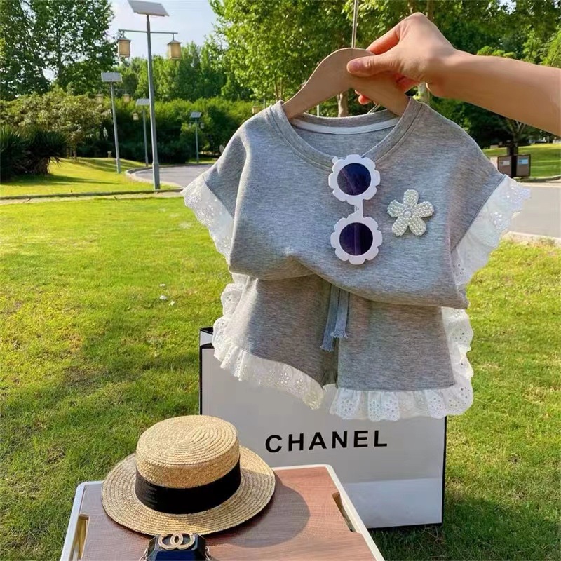 เสื้อยืดแขนสั้นลําลอง ผ้าฝ้าย แต่งลูกไม้ และกางเกงขาสั้น แฟชั่นฤดูร้อน สไตล์เกาหลี สําหรับเด็กผู้หญิง 2024