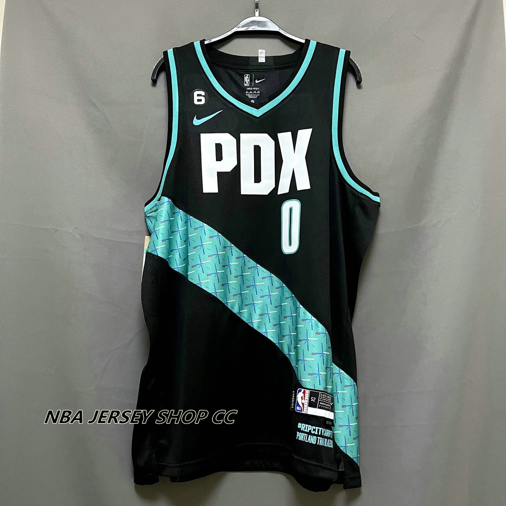 2022-23 ใหม่ เสื้อเบลเซอร์ ของแท้ NBA Portland Trail สําหรับผู้ชาย #0 เสื้อกีฬาแขนสั้น ลายทีม Damian Lillard City Edition สีดํา