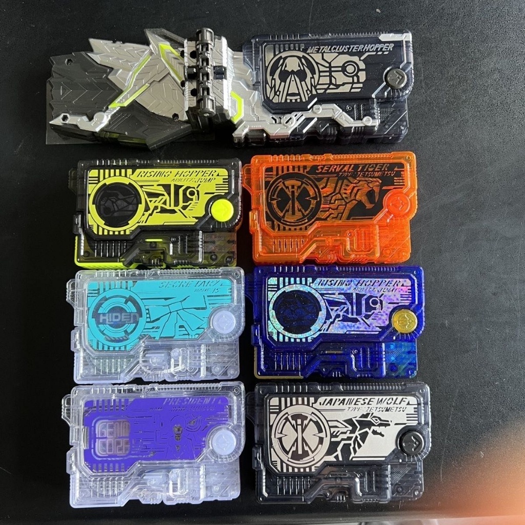 Kamen Rider Zero One | Dx ปุ่ม Progrise | ของเล่นตุ๊กตาเสือ หมาป่า แมงป่อง โลหะ สไตล์ญี่ปุ่น สําหรับเผาระเบียง