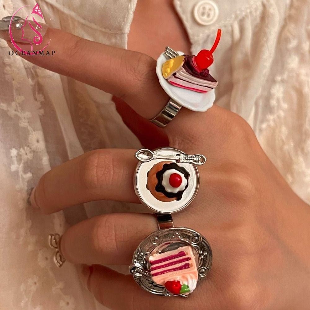 Oceanmap แหวนสตรอเบอร์รี่ เค้ก ส้อม ช้อนมูส เค้ก แหวน อินเทรนด์ Y2K เครื่องประดับเปิด ปรับได้ แหวนขนมหวาน เด็กผู้หญิง