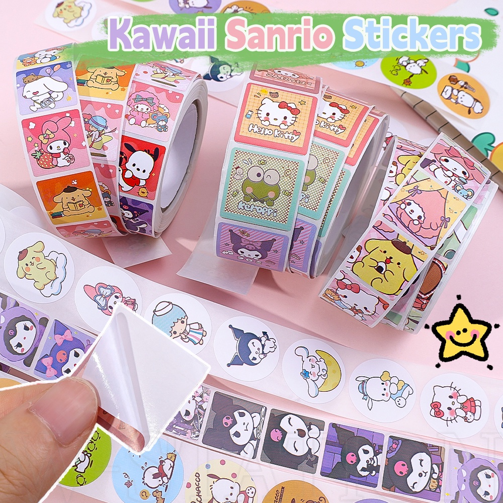 500 ชิ้น / ม้วน Sanrio การ์ตูนน่ารัก สติกเกอร์ / Kawaii Melody Kuromi Cinnamoroll Pochacco รูปลอก / สมุดบัญชีมือ DIY สติกเกอร์ตกแต่ง / เทปฉลากปิดผนึกสร้างสรรค์