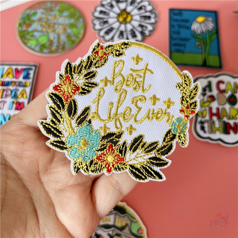 ♥ แผ่นสติกเกอร์คําคมแรงบันดาลใจ You Can Bloom Through Sunshine and Storms มีกาวในตัว สําหรับติดตกแต่ง ♥ แผ่นแพทช์รีดร้อน รูปสแลงอาร์ต DIY สําหรับเย็บปักตกแต่งเสื้อผ้า 1 ชิ้น