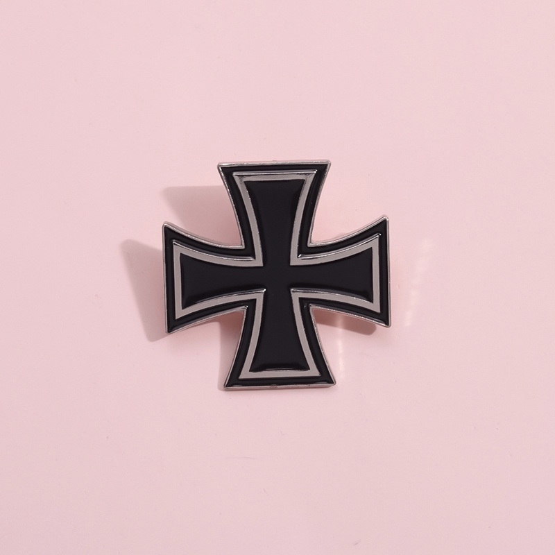 เยอรมนีสีดําปุ่มข้ามเข็มกลัด หมุด เหรียญข้ามสัญลักษณ์สัญลักษณ์เย็นเข็มกลัดป้ายโลหะอุปกรณ์เสริมของขวัญ