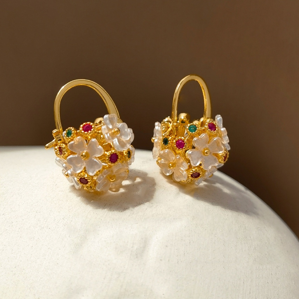 พร้อมส่ง IRIS Vintage | Crystal stone earrings GV048 เคื่องประดับ สร้อย ตุ้มหู ทอง 18K