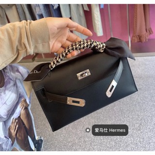 [ข้อเสนอพิเศษ ลดล้างสต็อก] Herme * Herme mini kelly Generation Majia กระเป๋าถือ กระเป๋าสะพายไหล่ กระเป๋าคลัทช์ หนัง ใบเล็ก แต่งสายโซ่จมูกหมู สไตล์คลาสสิก สําหรับสตรี