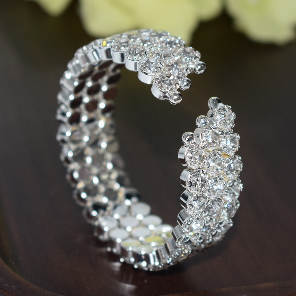 สร้อยข้อมือเพชร 2/3/5 แถว แฟชั่น พร้อมโซ่ก้ามปู สําหรับสุภาพสตรี ราคา ถูกที่สุด ดีลบีเคเค แกลเลอรีภาพที่ 4