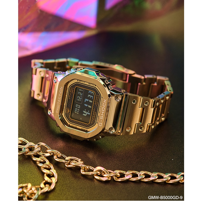 Casio G-Shock นาฬิกาข้อมือผู้ชาย สายสเตนเลสสตีล รุ่น GMW-B5000,GMW-B5000D-1 -ทอง