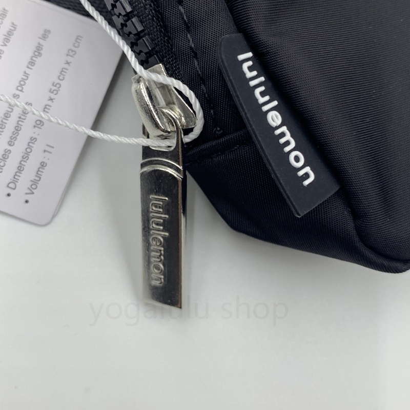 Lululemon 2023 กระเป๋าเข็มขัด 1 ลิตร 17 สี